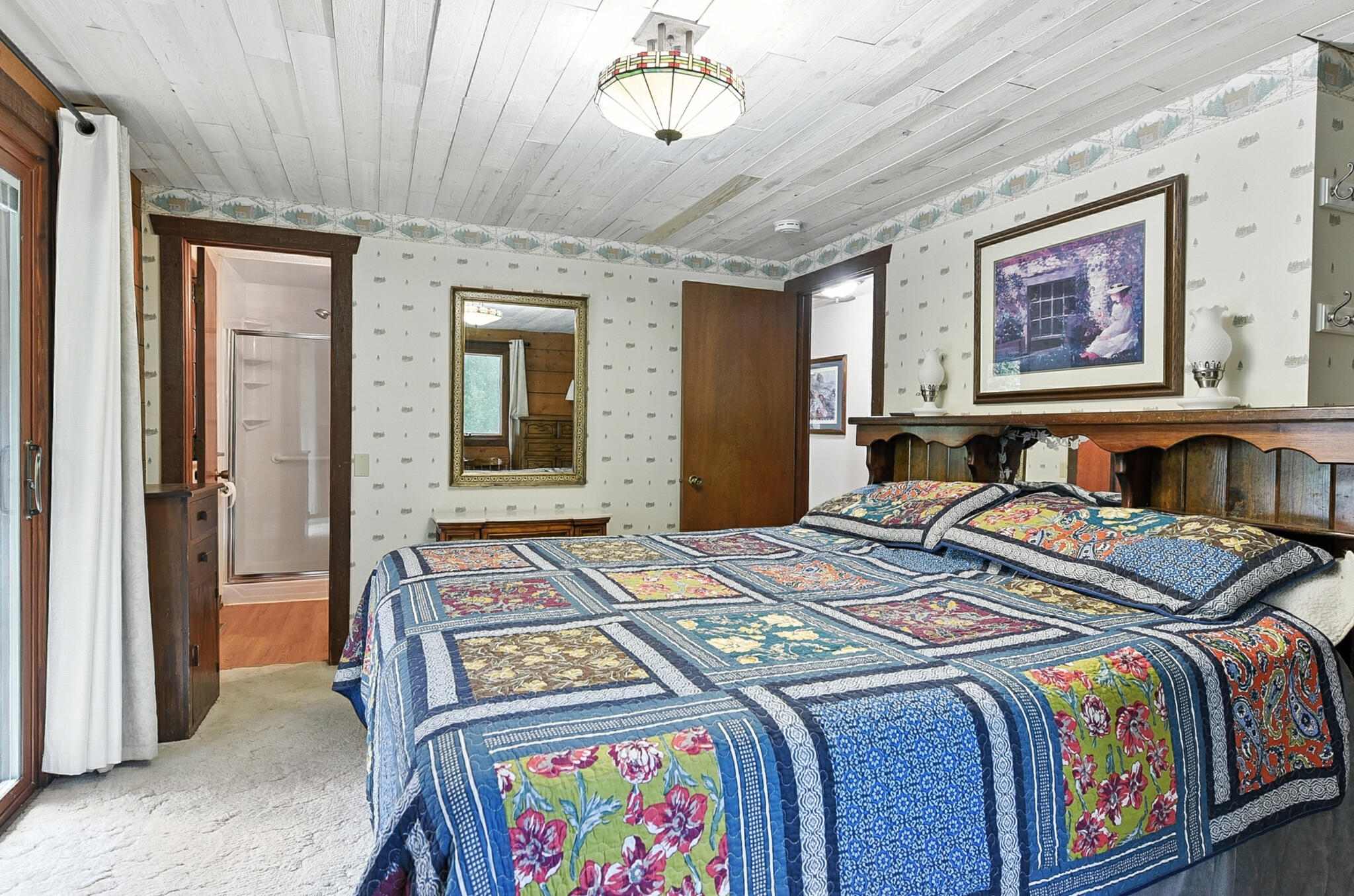 Council Bluffs, Iowa 51503, United States, 3 Bedrooms Bedrooms, ,3 BathroomsBathrooms,Residential,Pending,203248