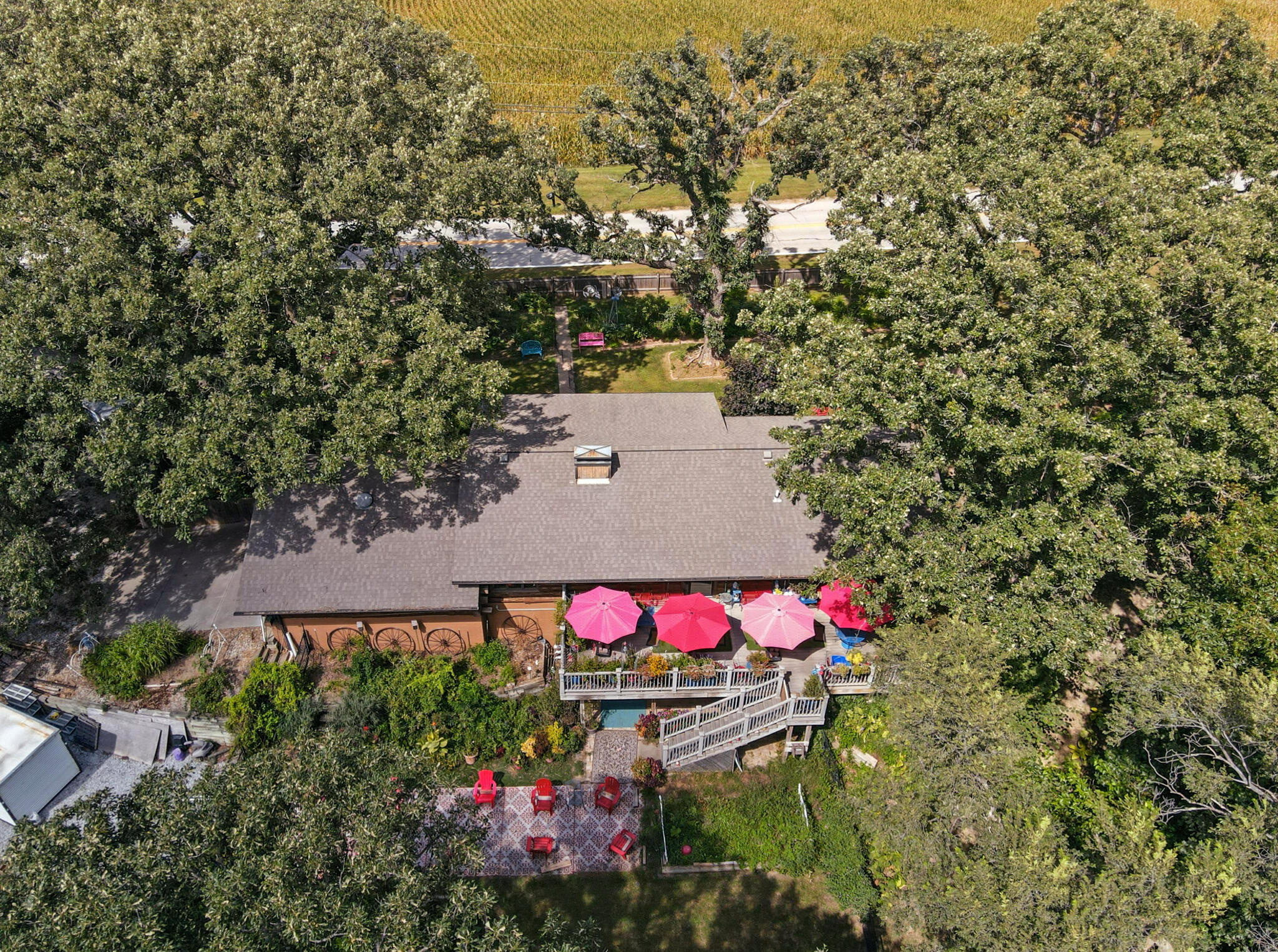 Council Bluffs, Iowa 51503, United States, 3 Bedrooms Bedrooms, ,3 BathroomsBathrooms,Residential,Pending,203248