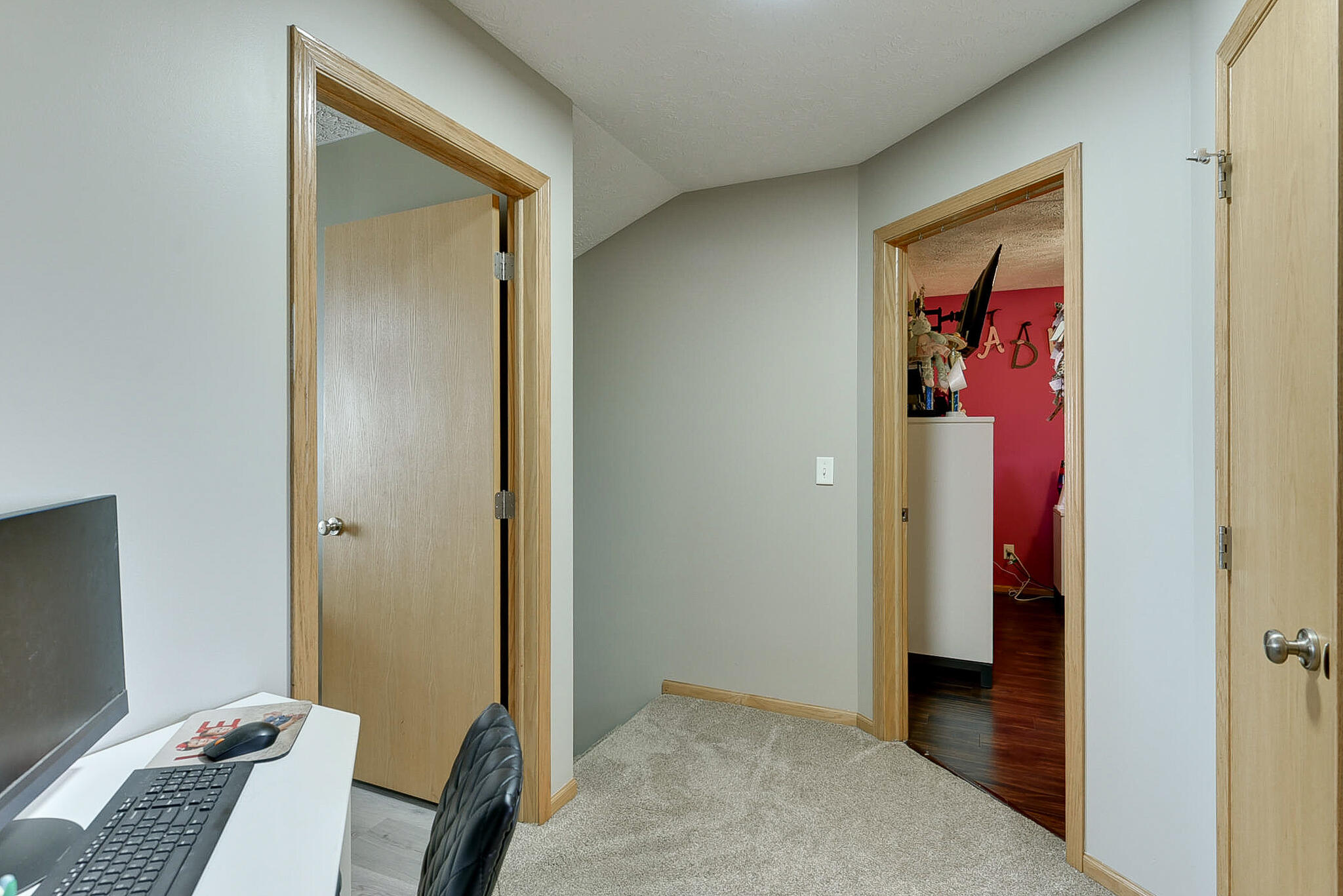 Council Bluffs, Iowa 51501, United States, 3 Bedrooms Bedrooms, ,3 BathroomsBathrooms,Residential,Active,97839