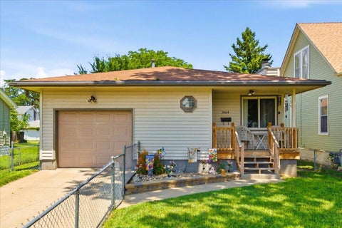 Photo of 3504 6TH Avenue, COUNCIL BLUFFS, IA 51501 (MLS # 26-1481)