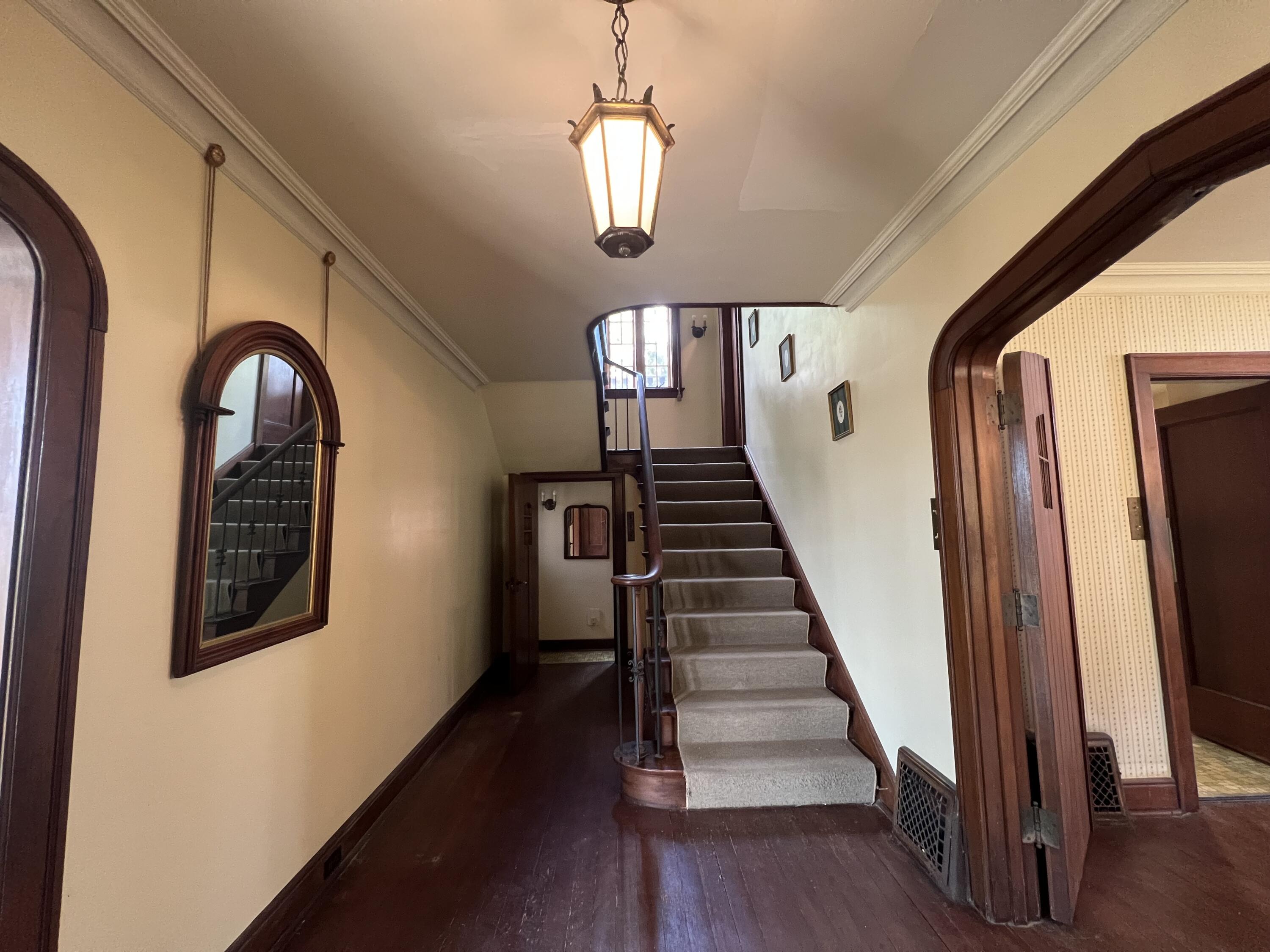 Council Bluffs, Iowa 51503, United States, 5 Bedrooms Bedrooms, ,2 BathroomsBathrooms,Residential,Pending,136428