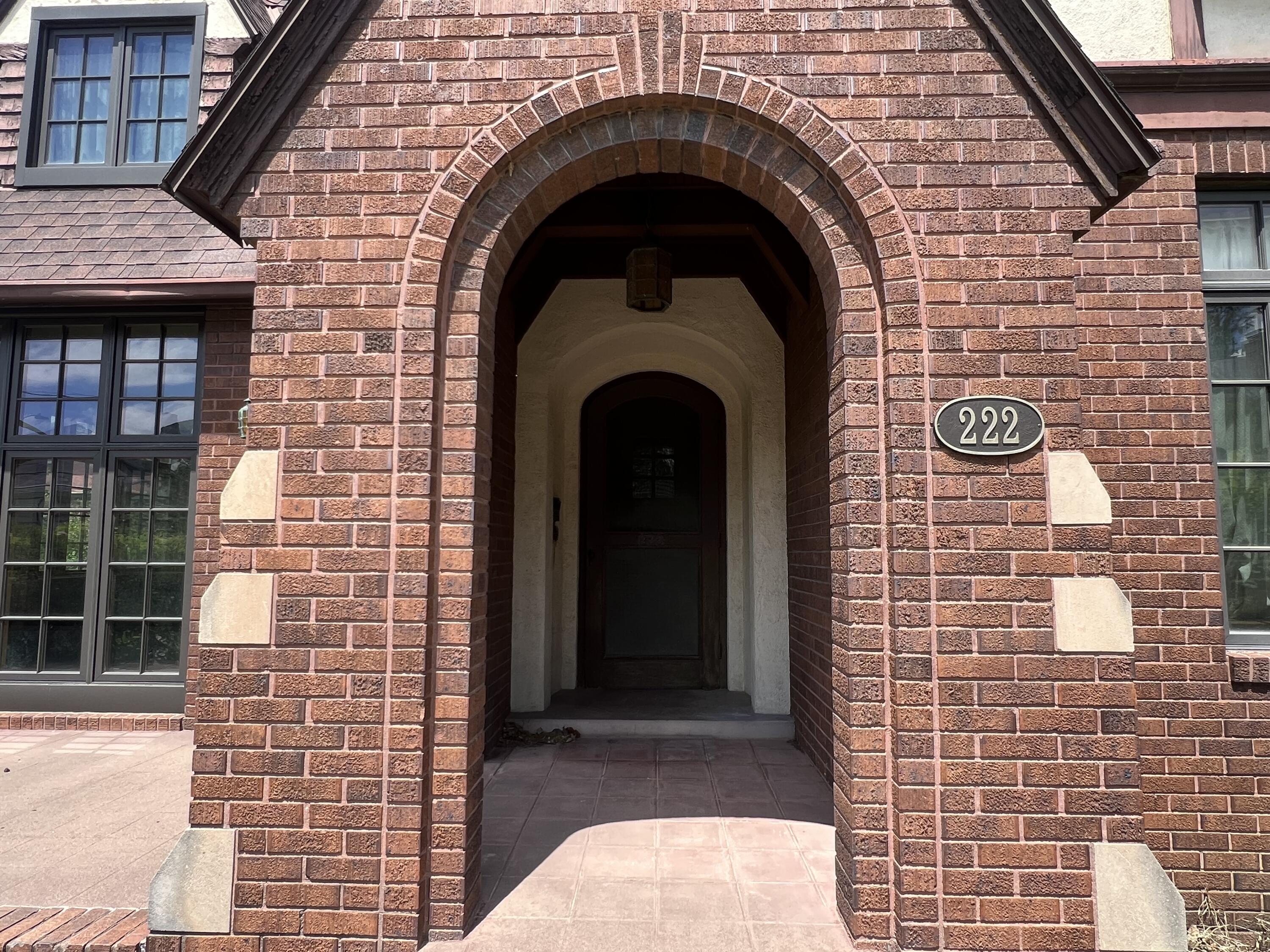 Council Bluffs, Iowa 51503, United States, 5 Bedrooms Bedrooms, ,2 BathroomsBathrooms,Residential,Pending,136428