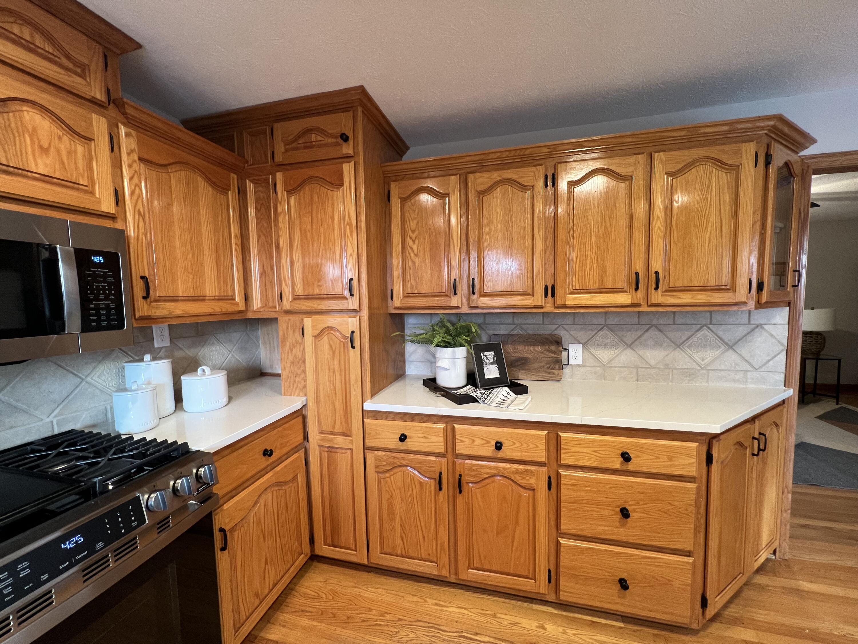 Council Bluffs, Iowa 51503, United States, 3 Bedrooms Bedrooms, ,3 BathroomsBathrooms,Residential,Active,241461