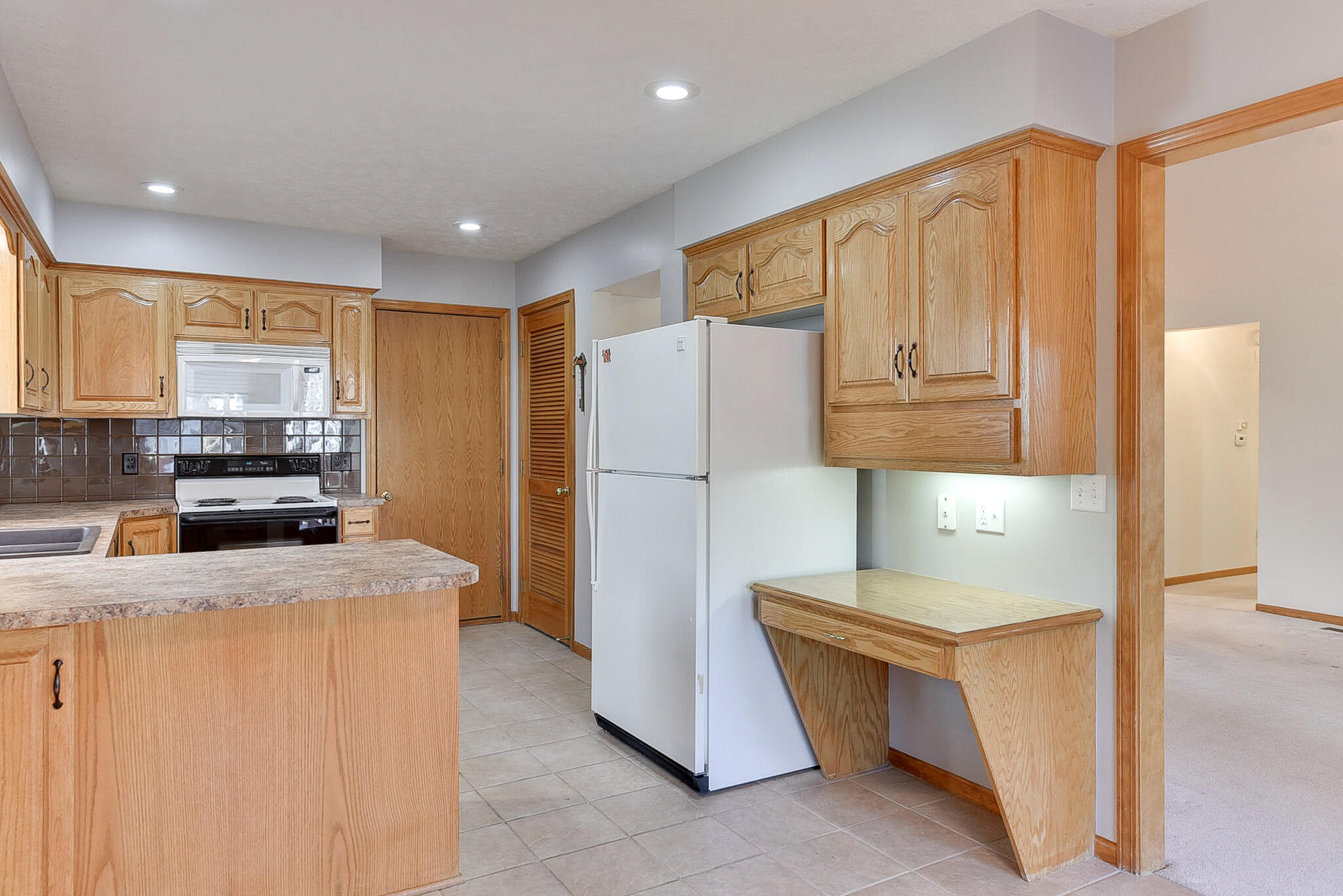 Council Bluffs, Iowa 51503, United States, 3 Bedrooms Bedrooms, ,2 BathroomsBathrooms,Residential,Pending,81864