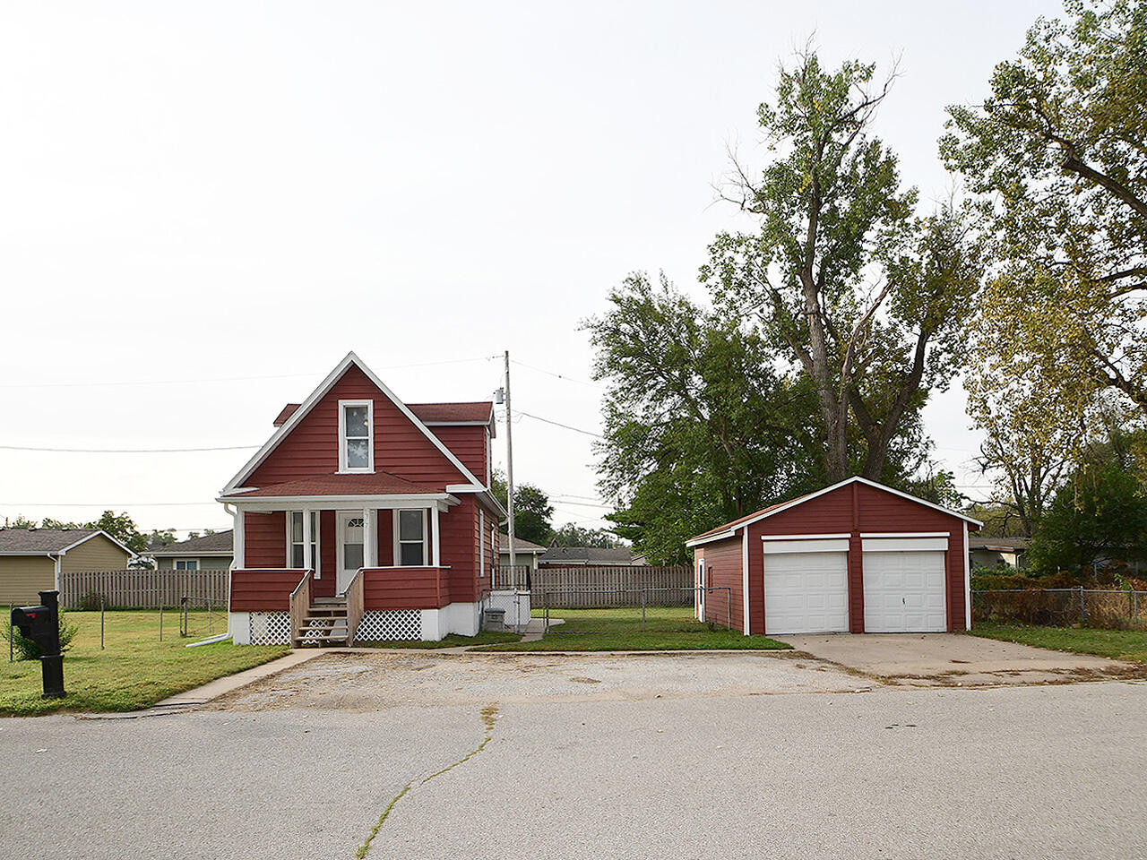 Carter Lake, Iowa 51510, United States, 2 Bedrooms Bedrooms, ,2 BathroomsBathrooms,Residential,Active,223008