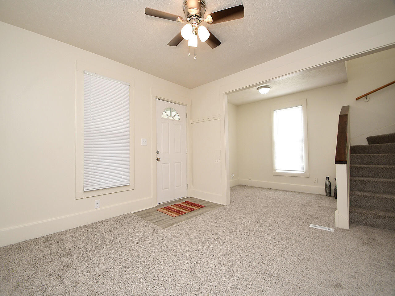 Carter Lake, Iowa 51510, United States, 2 Bedrooms Bedrooms, ,2 BathroomsBathrooms,Residential,Active,223008