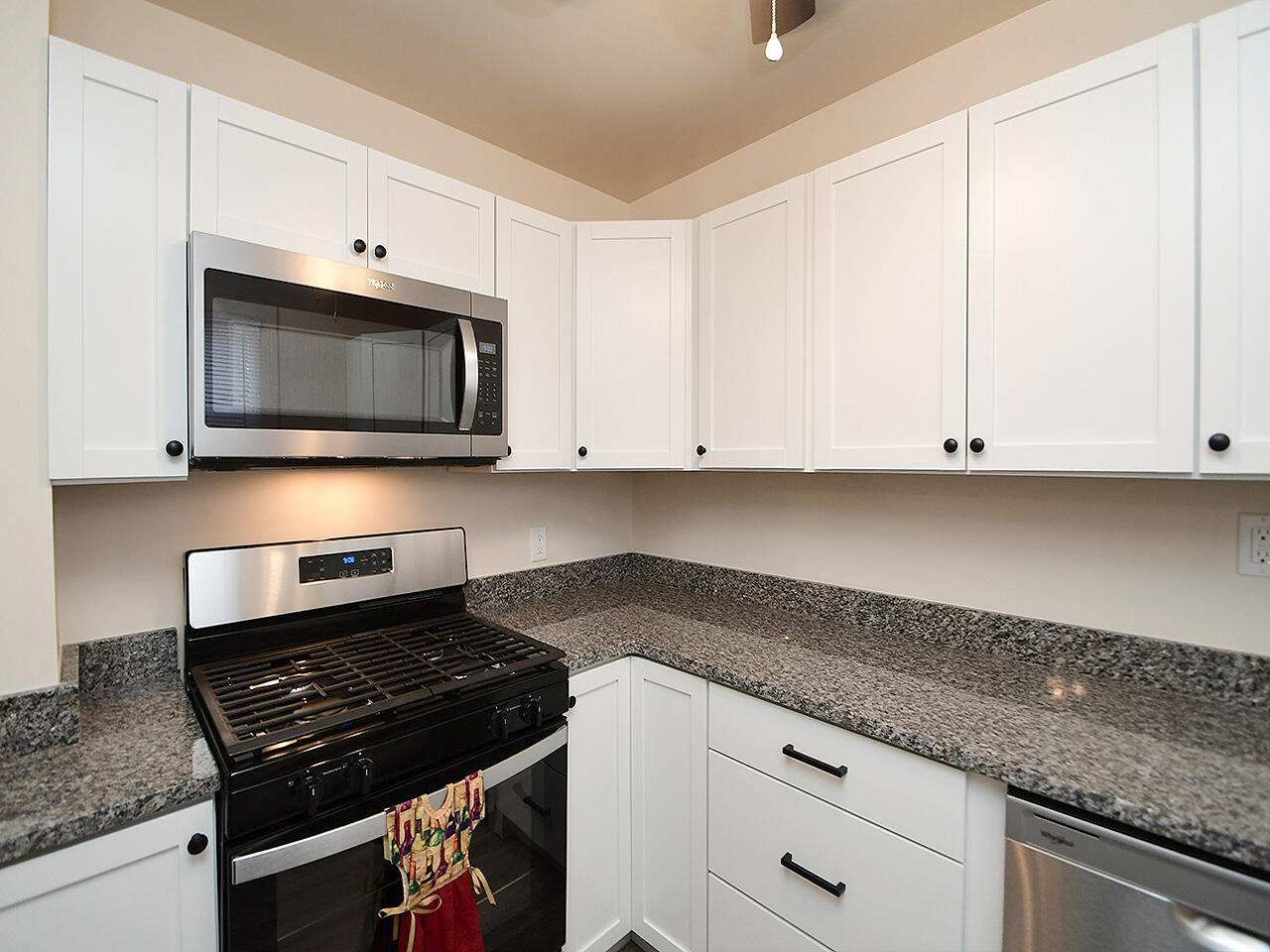 Carter Lake, Iowa 51510, United States, 2 Bedrooms Bedrooms, ,2 BathroomsBathrooms,Residential,Active,223008