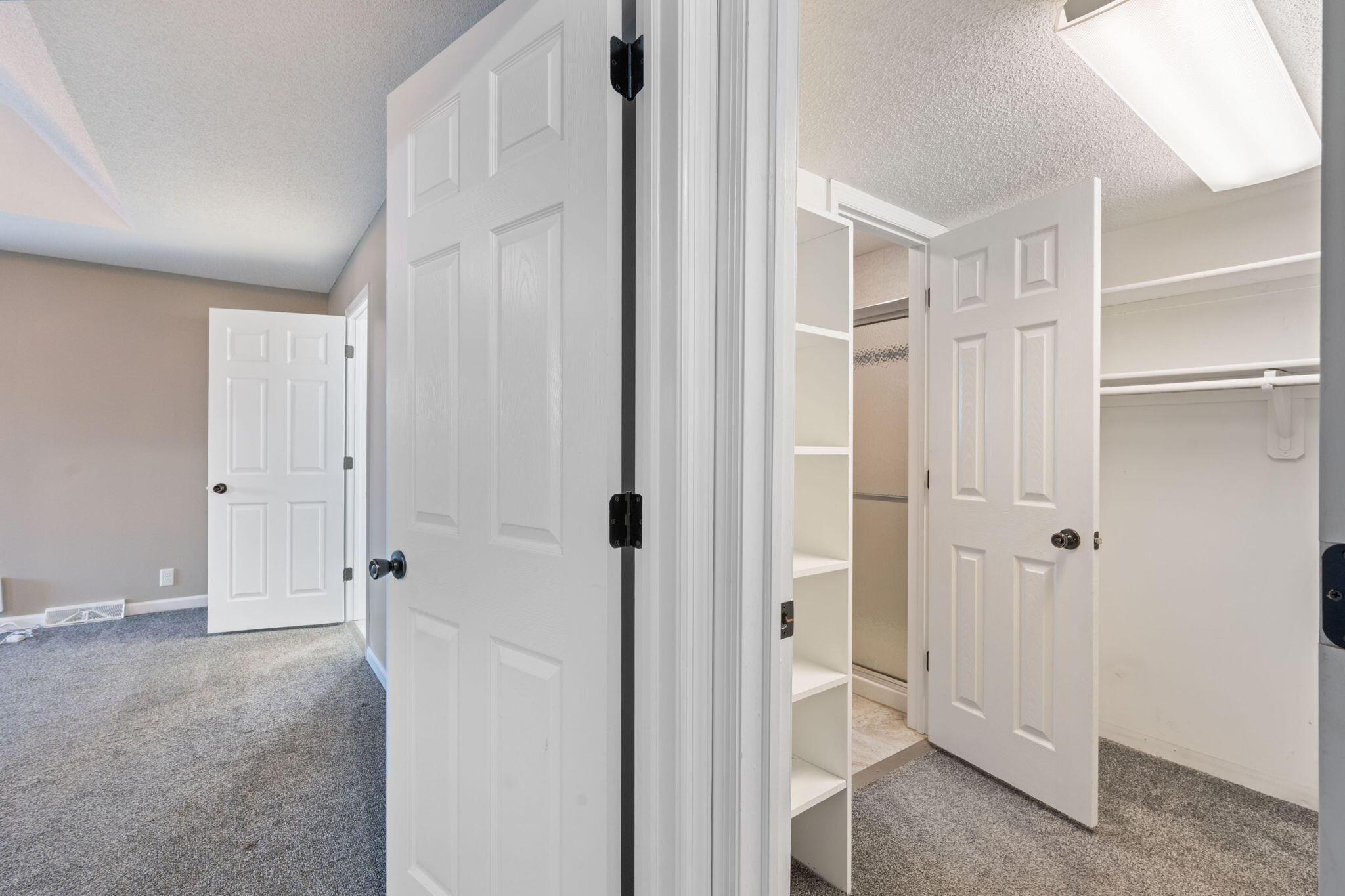 Council Bluffs, Iowa 51503, United States, 4 Bedrooms Bedrooms, ,3 BathroomsBathrooms,Residential,Active,243365