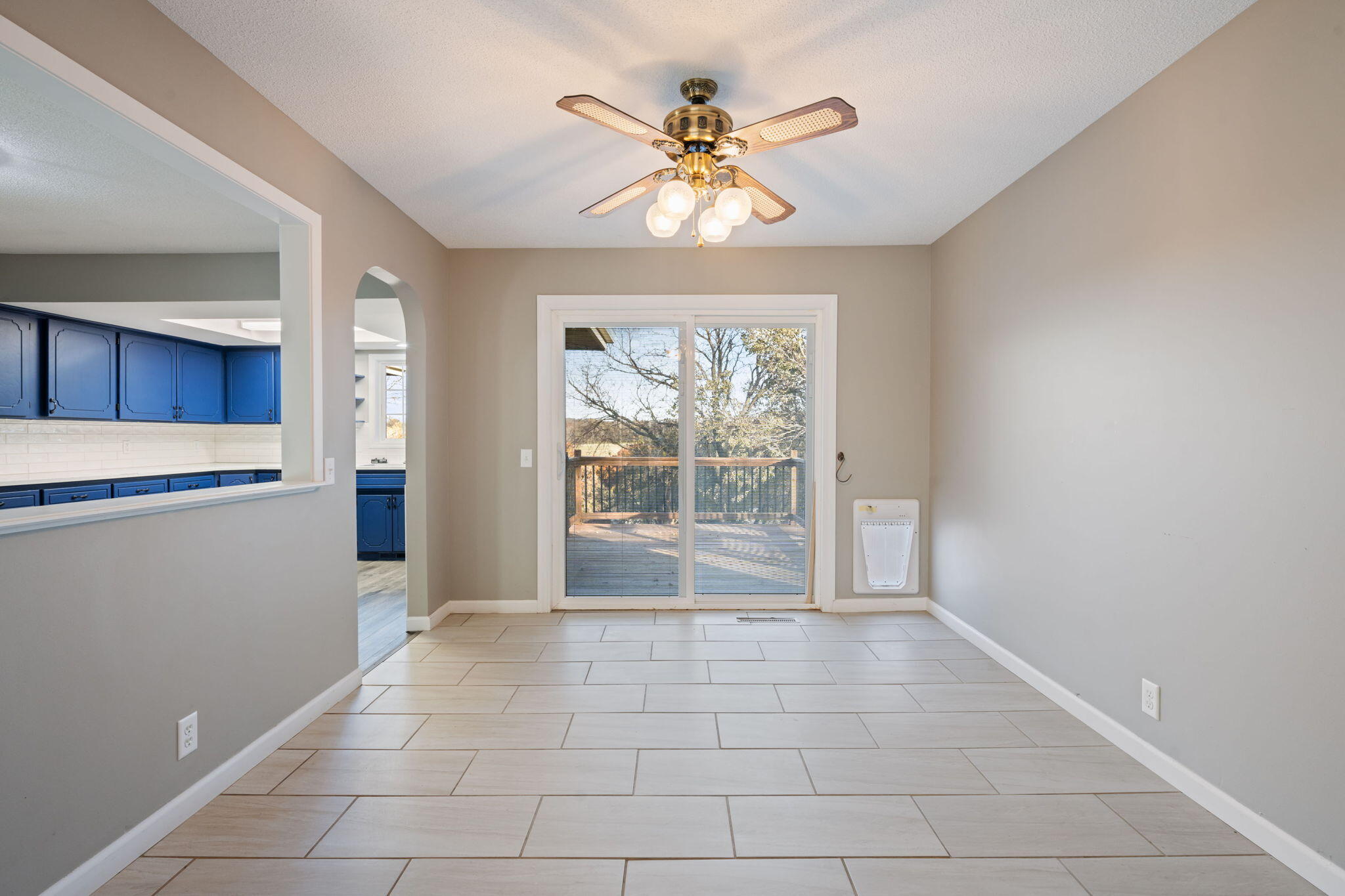 Council Bluffs, Iowa 51503, United States, 4 Bedrooms Bedrooms, ,3 BathroomsBathrooms,Residential,Active,243365