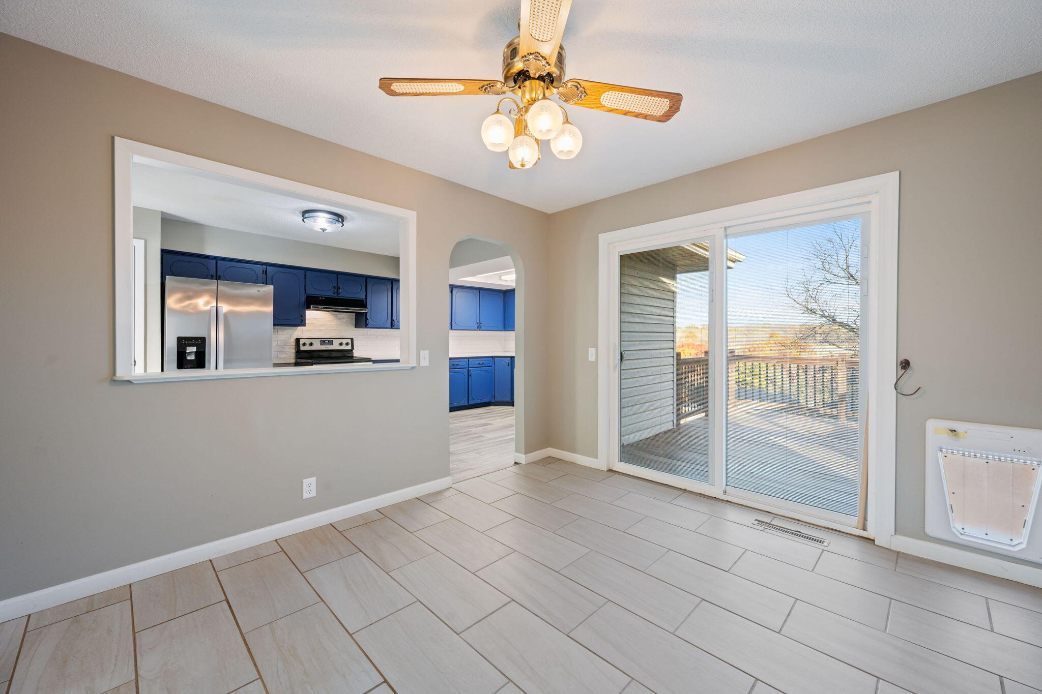 Council Bluffs, Iowa 51503, United States, 4 Bedrooms Bedrooms, ,3 BathroomsBathrooms,Residential,Active,243365