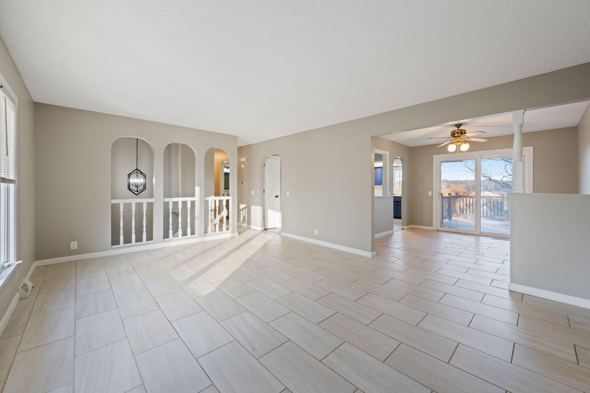 Council Bluffs, Iowa 51503, United States, 4 Bedrooms Bedrooms, ,3 BathroomsBathrooms,Residential,Active,243365