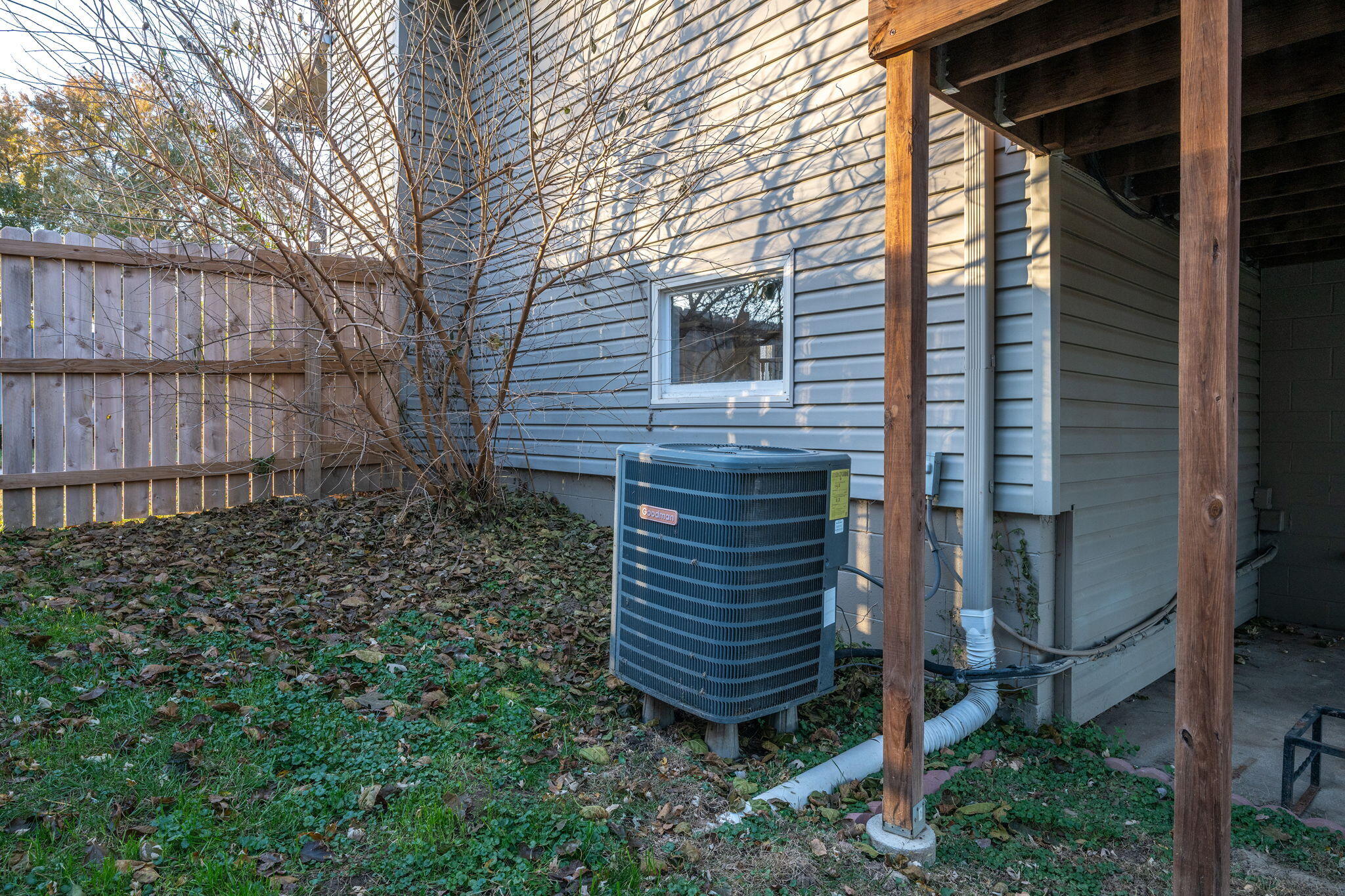 Council Bluffs, Iowa 51503, United States, 4 Bedrooms Bedrooms, ,3 BathroomsBathrooms,Residential,Active,243365