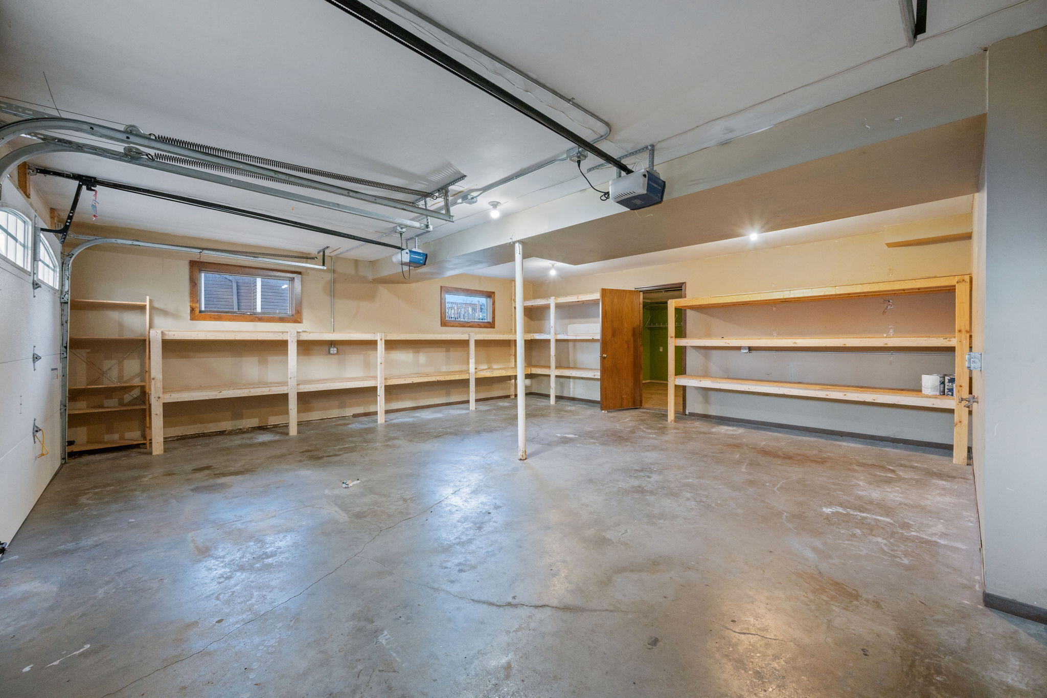 Council Bluffs, Iowa 51503, United States, 4 Bedrooms Bedrooms, ,3 BathroomsBathrooms,Residential,Active,243365