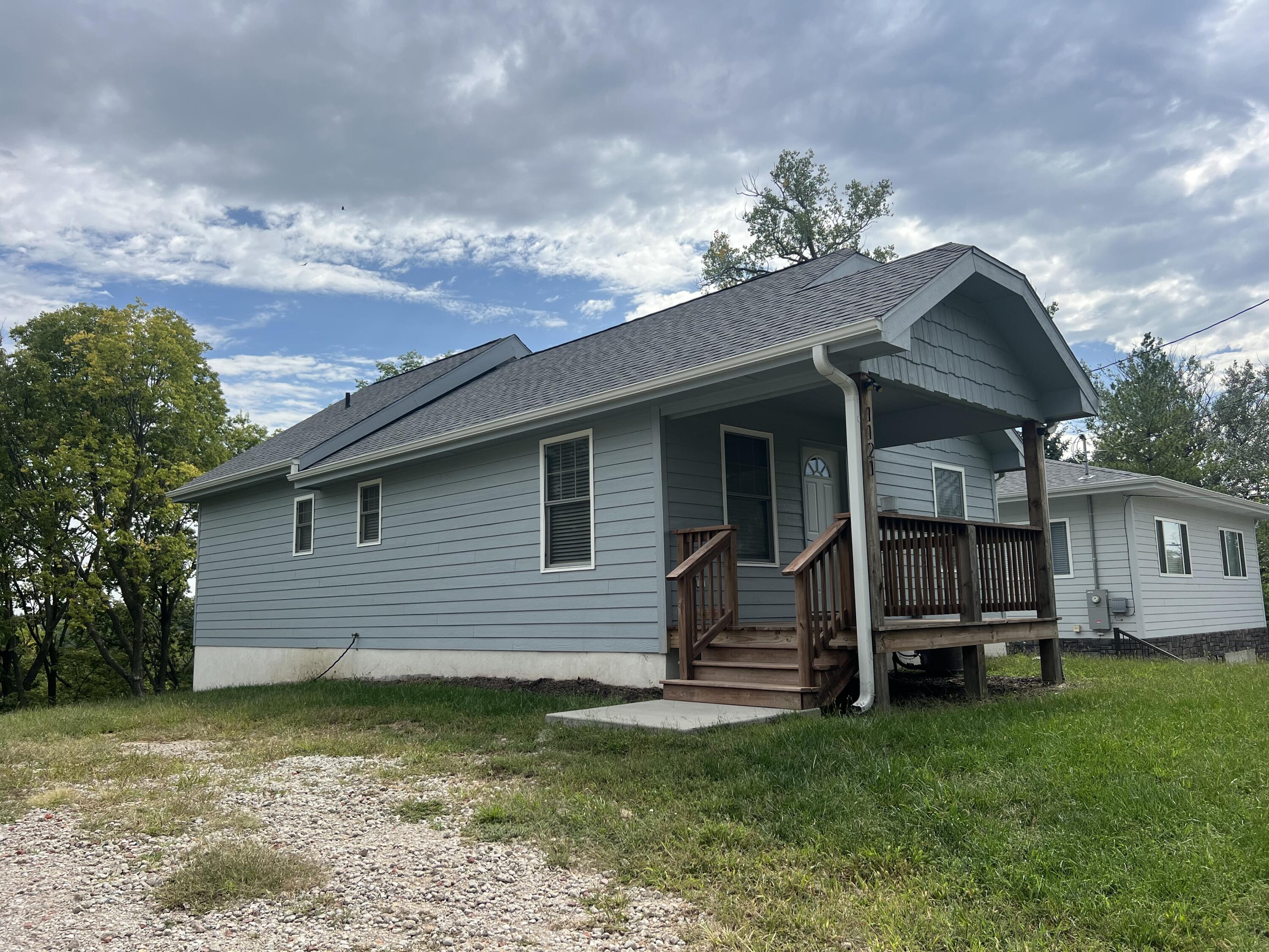 Council Bluffs, Iowa 51503, United States, 3 Bedrooms Bedrooms, ,1 BathroomBathrooms,Residential,Active,208911