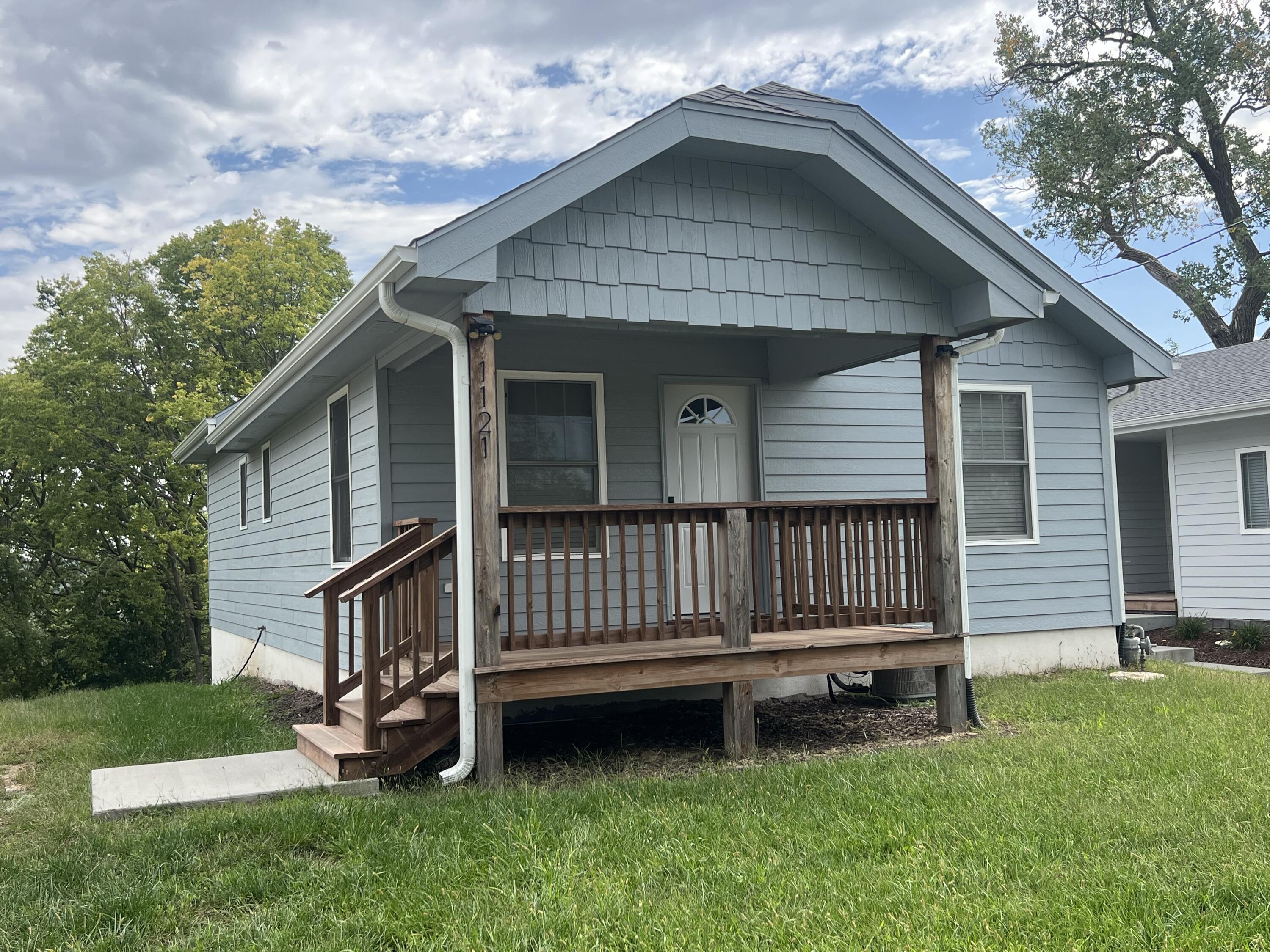 Council Bluffs, Iowa 51503, United States, 3 Bedrooms Bedrooms, ,1 BathroomBathrooms,Residential,Active,208911