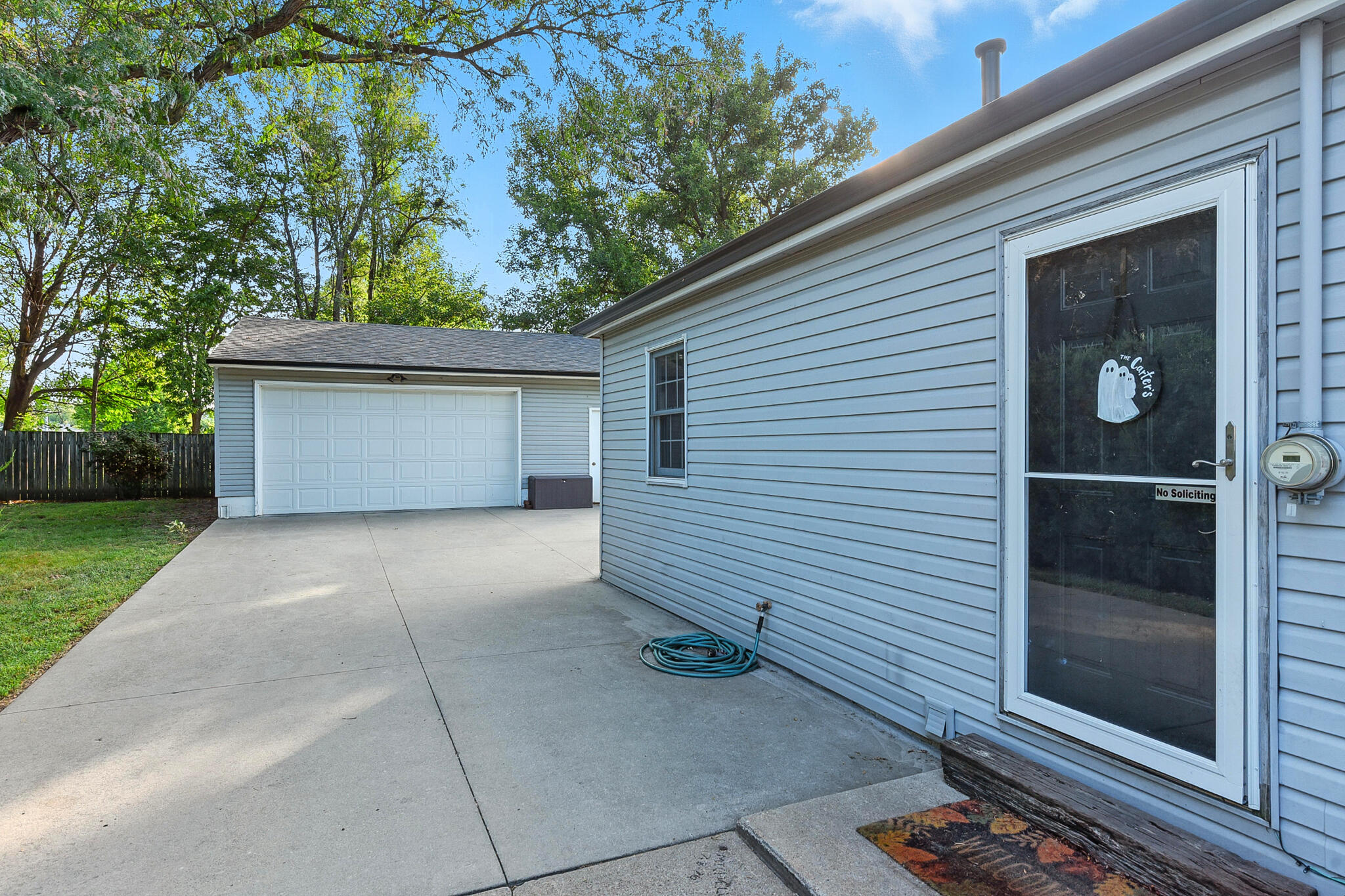 Council Bluffs, Iowa 51501, United States, 3 Bedrooms Bedrooms, ,1 BathroomBathrooms,Residential,Contingent,198346