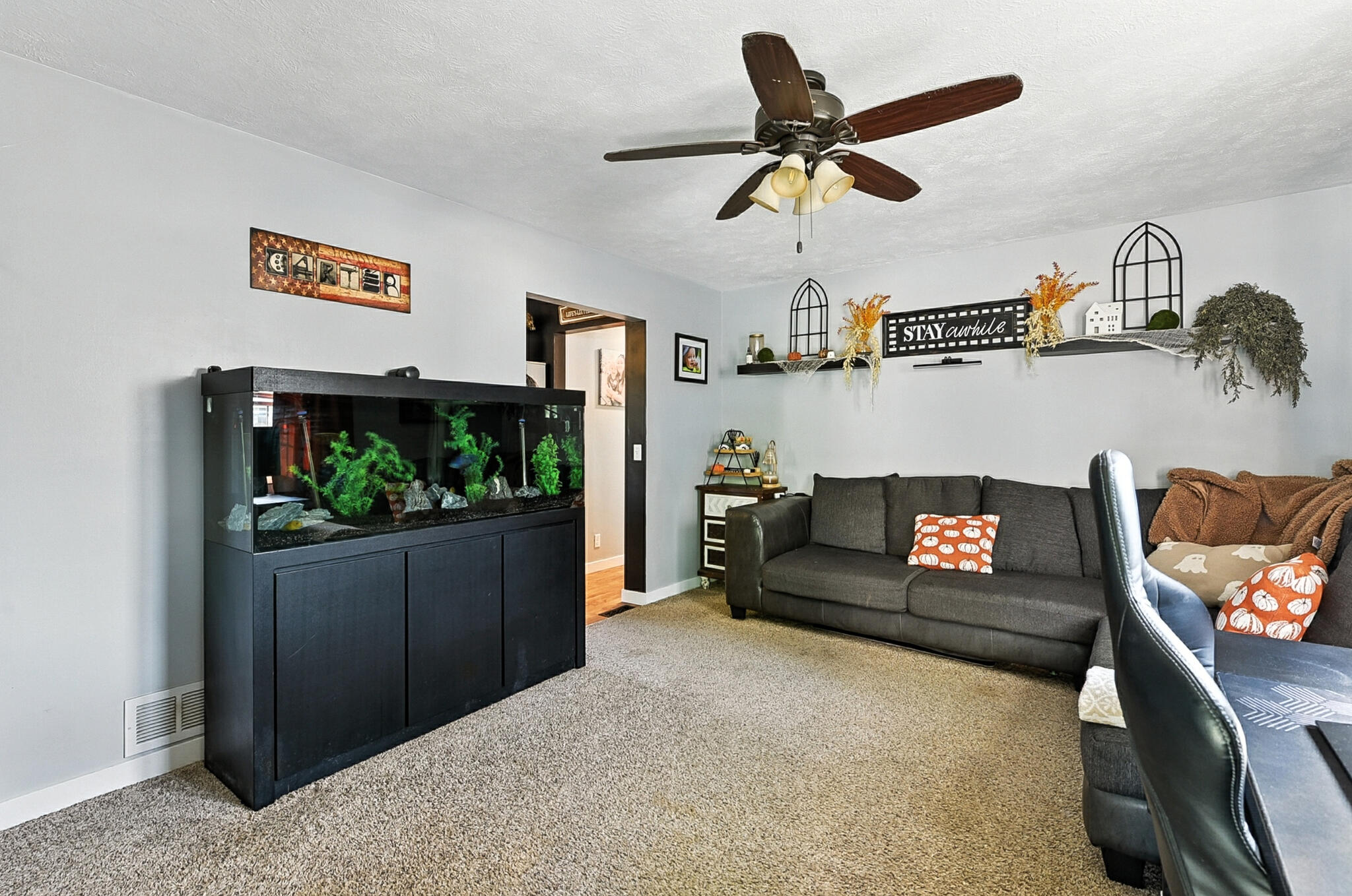 Council Bluffs, Iowa 51501, United States, 3 Bedrooms Bedrooms, ,1 BathroomBathrooms,Residential,Contingent,198346