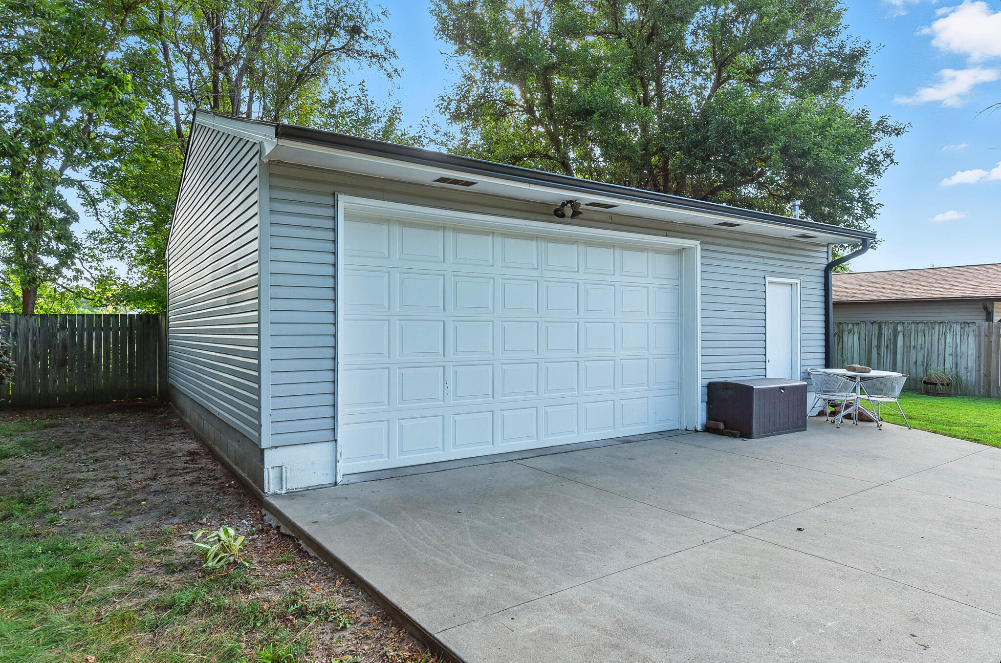 Council Bluffs, Iowa 51501, United States, 3 Bedrooms Bedrooms, ,1 BathroomBathrooms,Residential,Contingent,198346