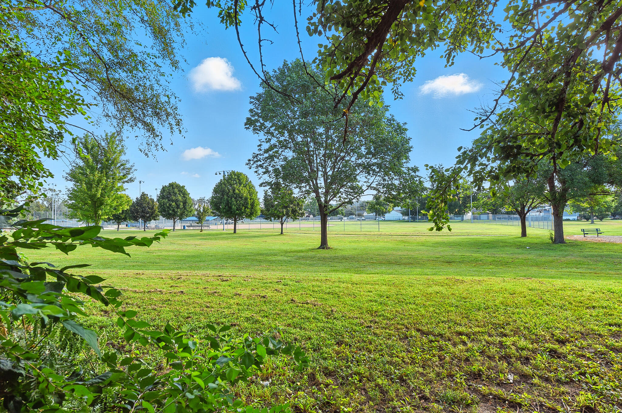 Council Bluffs, Iowa 51501, United States, 3 Bedrooms Bedrooms, ,1 BathroomBathrooms,Residential,Contingent,198346