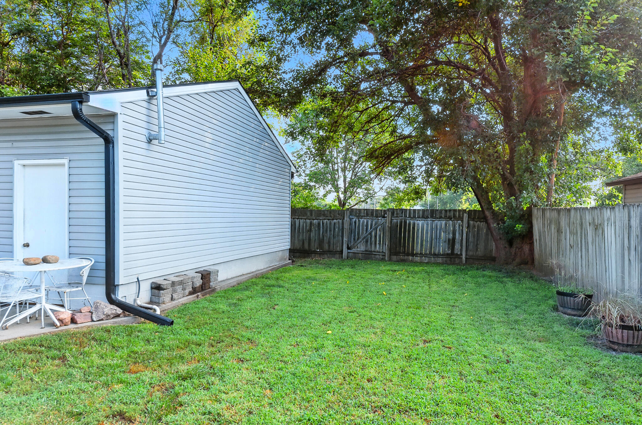 Council Bluffs, Iowa 51501, United States, 3 Bedrooms Bedrooms, ,1 BathroomBathrooms,Residential,Contingent,198346