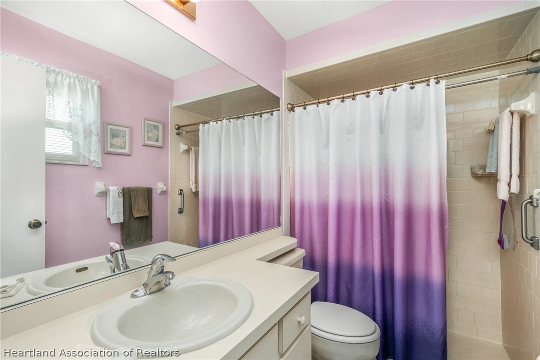 Sebring, Florida 33872, United States, 2 Bedrooms Bedrooms, ,2 BathroomsBathrooms,Residential,Active,53210