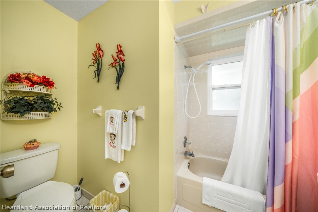 Sebring, Florida 33872, United States, 2 Bedrooms Bedrooms, ,2 BathroomsBathrooms,Residential,Active,53210