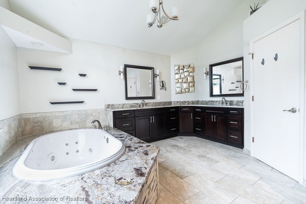 Sebring, Florida 33872, United States, 3 Bedrooms Bedrooms, ,3 BathroomsBathrooms,Residential,Active,110023