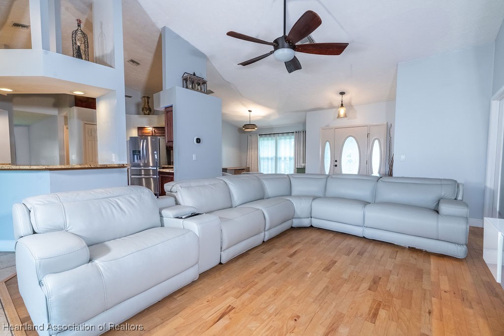 Sebring, Florida 33872, United States, 3 Bedrooms Bedrooms, ,3 BathroomsBathrooms,Residential,Active,110023