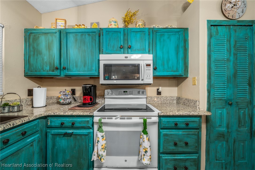 Lake Placid, Florida 33852, United States, 3 Bedrooms Bedrooms, ,2 BathroomsBathrooms,Residential,Active,39157