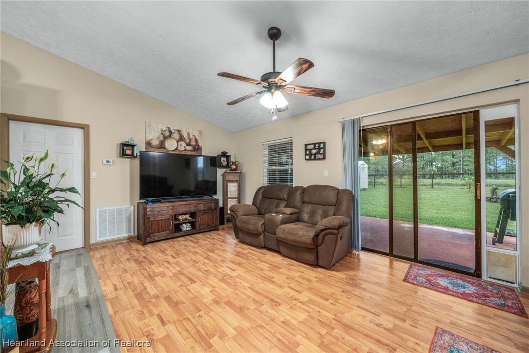 Lake Placid, Florida 33852, United States, 3 Bedrooms Bedrooms, ,2 BathroomsBathrooms,Residential,Active,39157