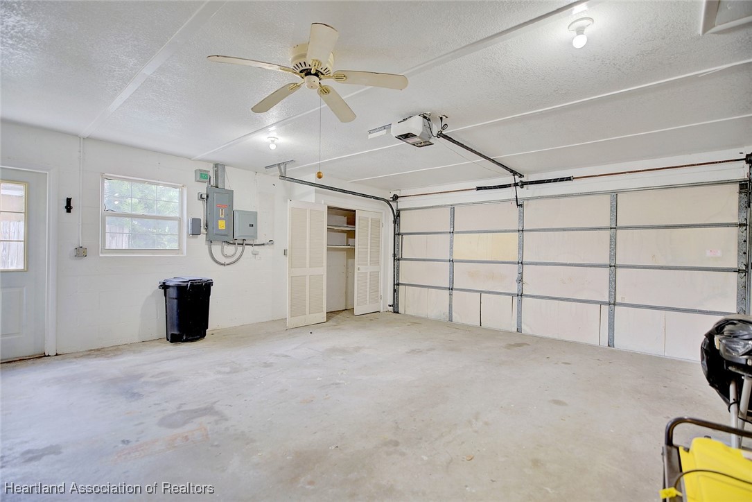 Sebring, Florida 33875, United States, 4 Bedrooms Bedrooms, ,3 BathroomsBathrooms,Residential,Active,20441