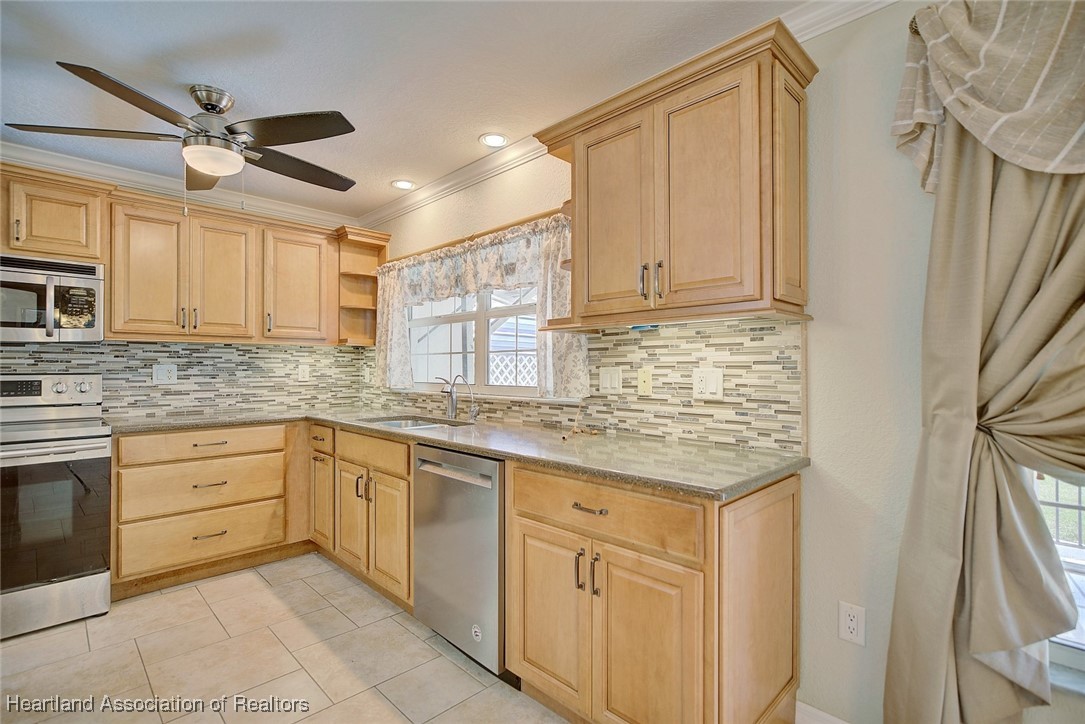 Sebring, Florida 33875, United States, 4 Bedrooms Bedrooms, ,3 BathroomsBathrooms,Residential,Active,20441