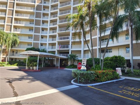 Condominium in Pompano Beach FL 2940 Course #202 Drive.jpg