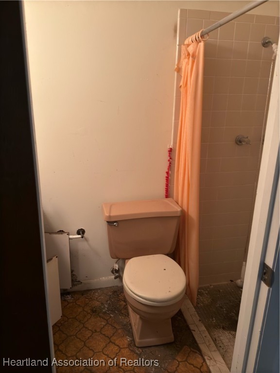 Sebring, Florida 33876, United States, 2 Bedrooms Bedrooms, ,2 BathroomsBathrooms,Residential,Contingent,20440