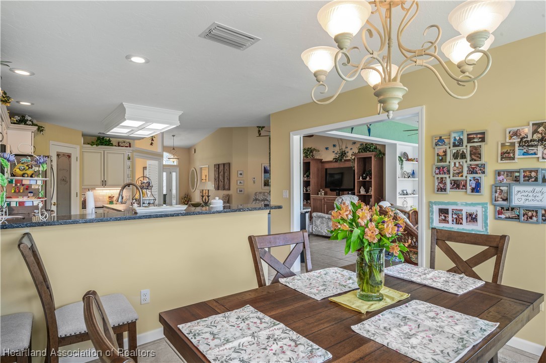 Avon Park, Florida 33825, United States, 2 Bedrooms Bedrooms, ,2 BathroomsBathrooms,Residential,Pending,36532