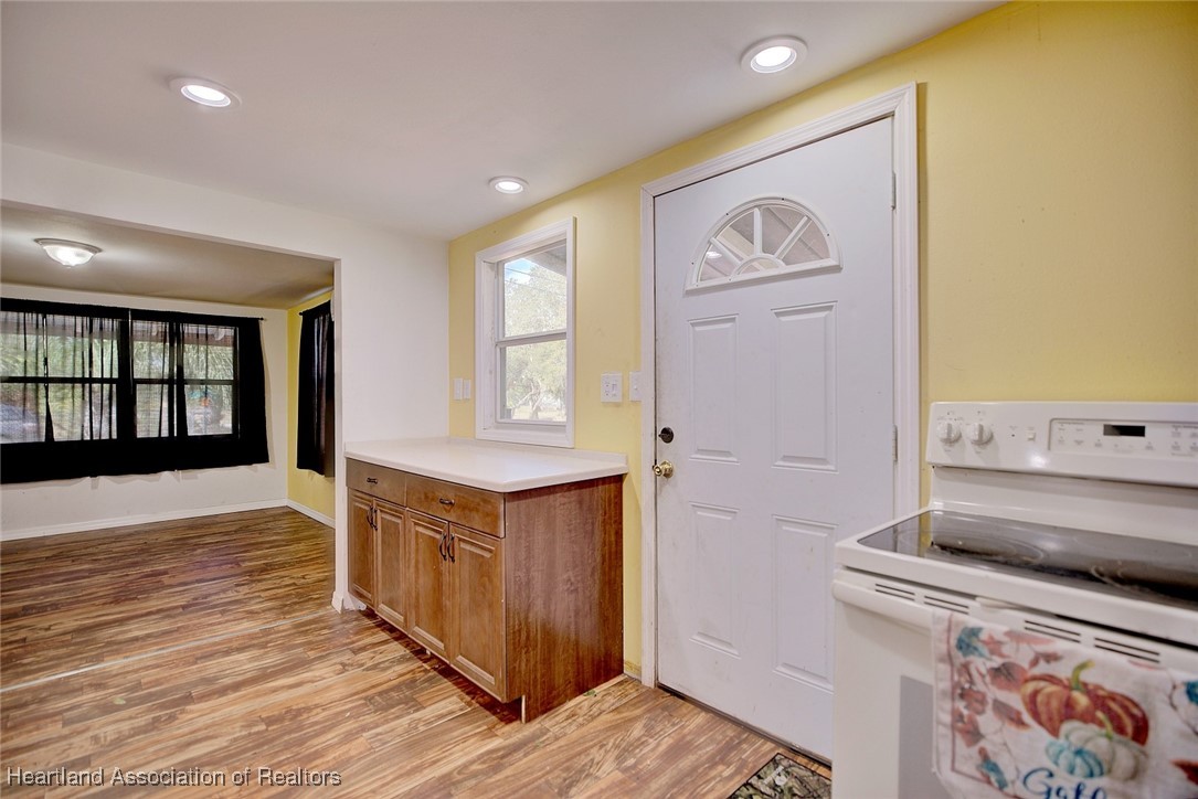 Frostproof, Florida 33843, United States, 2 Bedrooms Bedrooms, ,2 BathroomsBathrooms,Residential,Active,20439