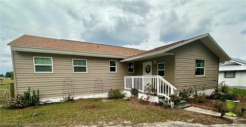 Single Family Residence in Sebring FL 1612 Shenandoah Court.jpg
