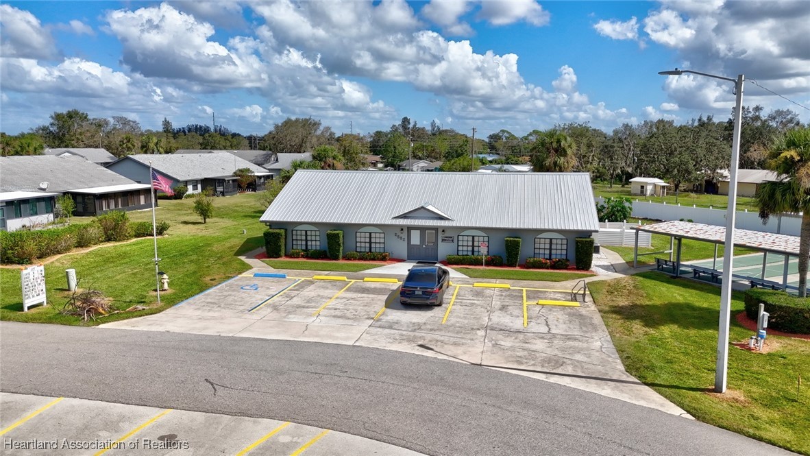 Avon Park, Florida 33825, United States, 2 Bedrooms Bedrooms, ,2 BathroomsBathrooms,Residential,Pending,37395