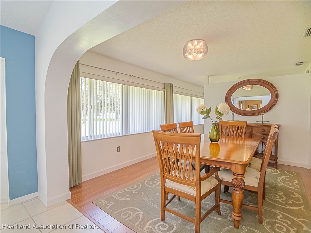 Sebring, Florida 33872, United States, 3 Bedrooms Bedrooms, ,2 BathroomsBathrooms,Residential,Active,164924