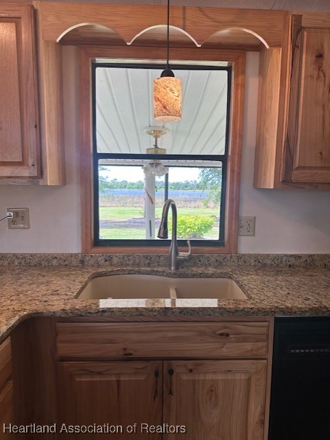 Avon Park, Florida 33825, United States, 3 Bedrooms Bedrooms, ,2 BathroomsBathrooms,Residential,Active,103909