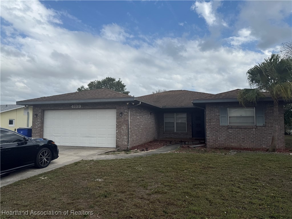 Sebring, Florida 33872, United States, 3 Bedrooms Bedrooms, ,3 BathroomsBathrooms,Residential,Pending,3938