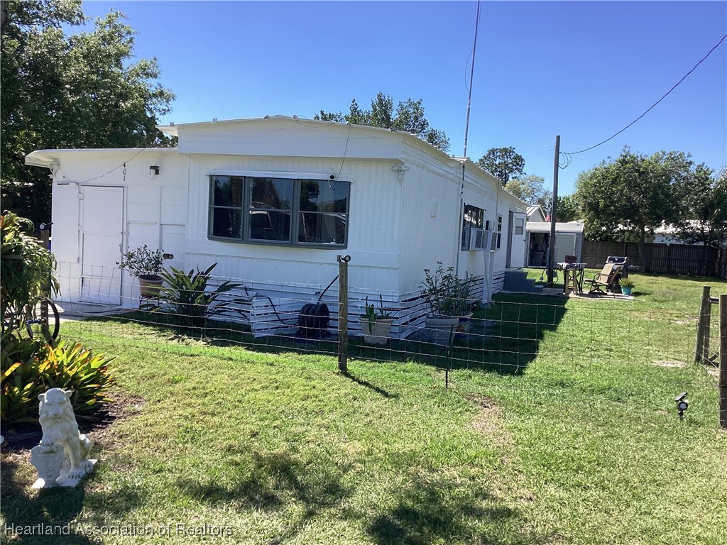 Sebring, Florida 33872, United States, 1 Bedroom Bedrooms, ,1 BathroomBathrooms,Residential,Pending,85109