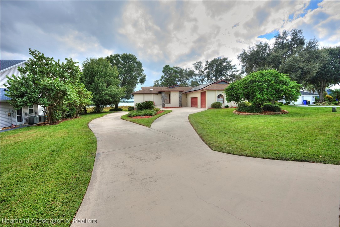 Avon Park, Florida 33825, United States, 3 Bedrooms Bedrooms, ,3 BathroomsBathrooms,Residential,Active,236040