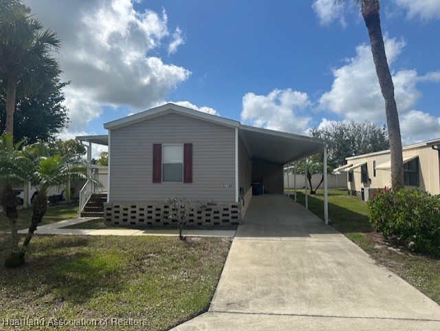 Sebring, Florida 33872, United States, 3 Bedrooms Bedrooms, ,2 BathroomsBathrooms,Residential,Contingent,99871
