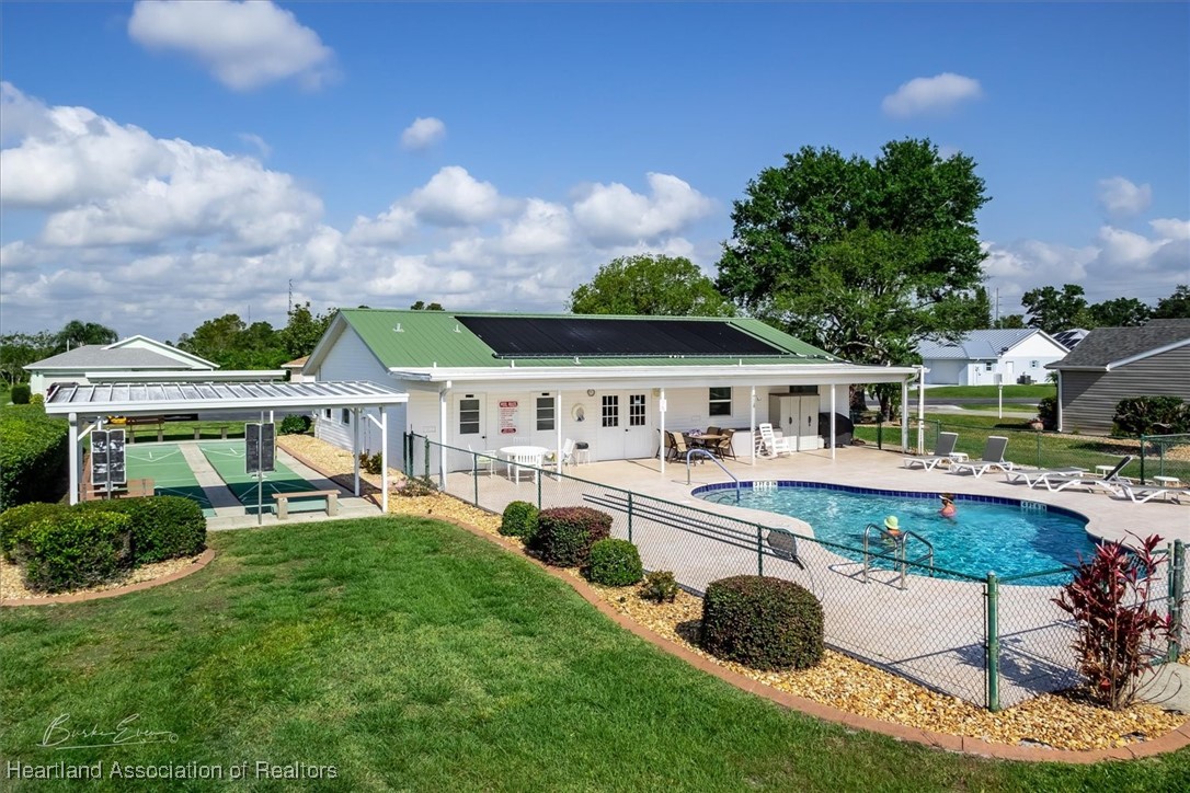 Sebring, Florida 33872, United States, 2 Bedrooms Bedrooms, ,2 BathroomsBathrooms,Residential,Contingent,117029