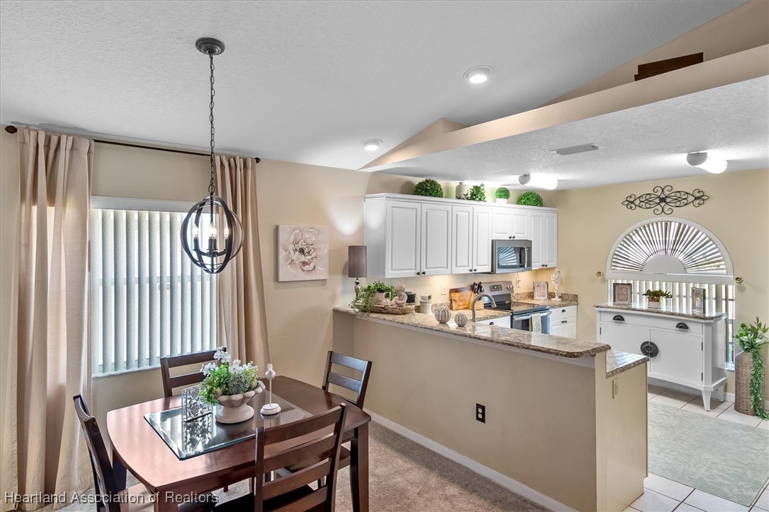 Sebring, Florida 33872, United States, 2 Bedrooms Bedrooms, ,2 BathroomsBathrooms,Residential,Contingent,117029