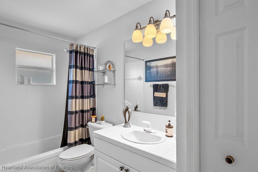 Sebring, Florida 33872, United States, 2 Bedrooms Bedrooms, ,2 BathroomsBathrooms,Residential,Contingent,117029