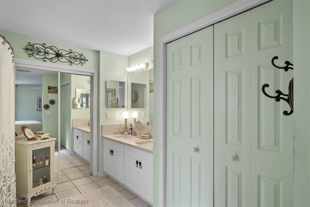 Sebring, Florida 33872, United States, 2 Bedrooms Bedrooms, ,2 BathroomsBathrooms,Residential,Contingent,117029