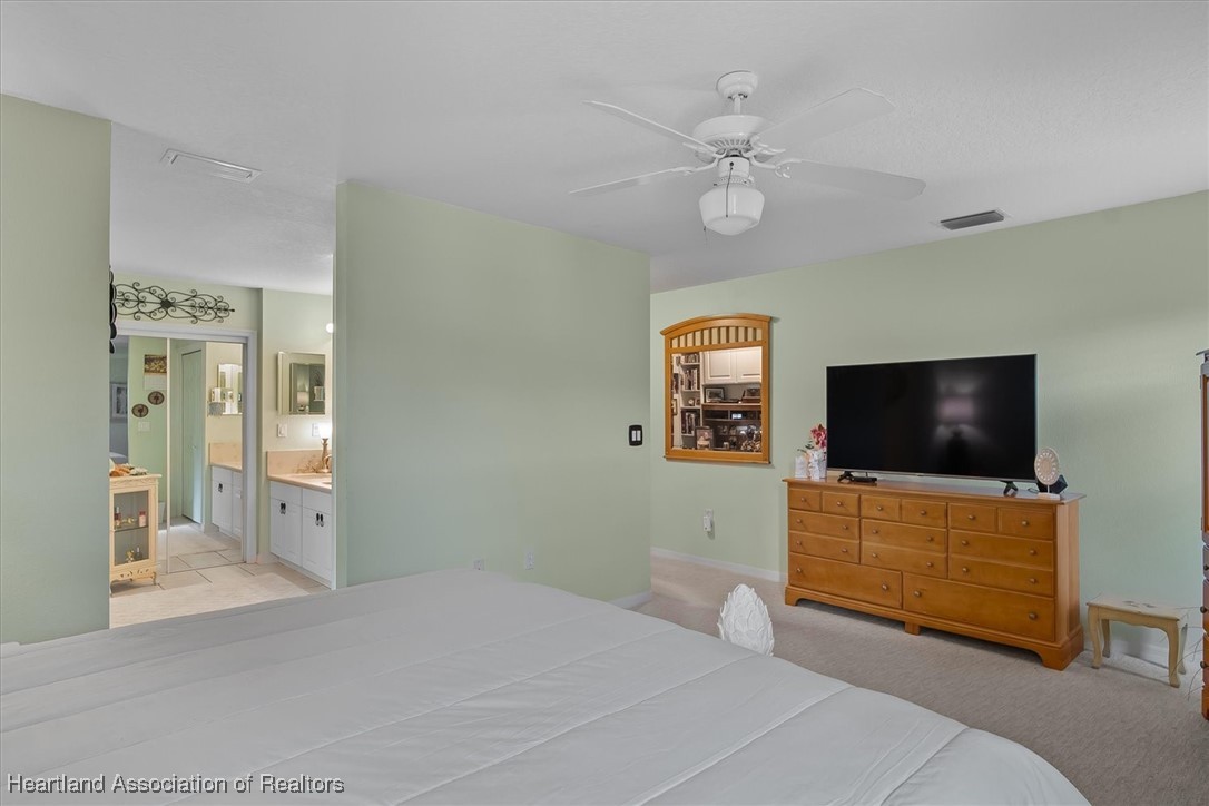Sebring, Florida 33872, United States, 2 Bedrooms Bedrooms, ,2 BathroomsBathrooms,Residential,Contingent,117029