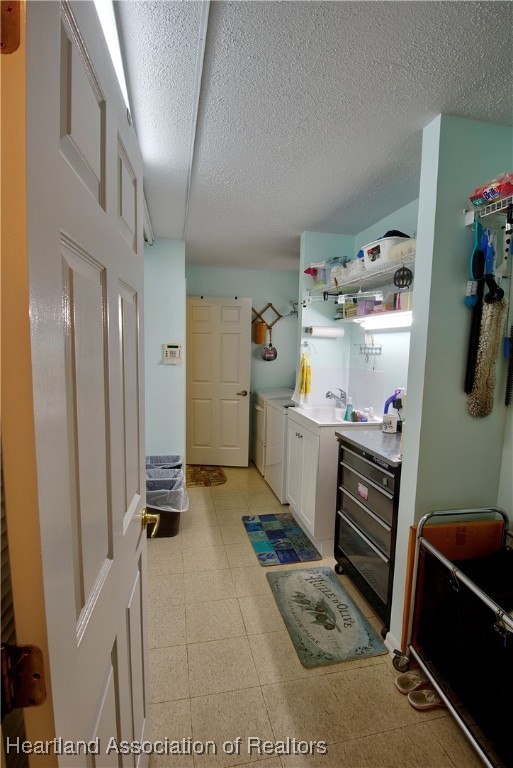 Avon Park, Florida 33825, United States, 3 Bedrooms Bedrooms, ,3 BathroomsBathrooms,Residential,Active,116818